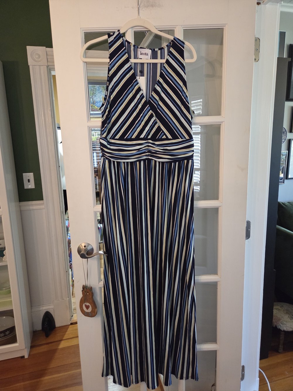Leota Sleeveless V-Neck Striped Maxi Dress in Navy, White & Light Blue - Size XL - Picture 4 of 11